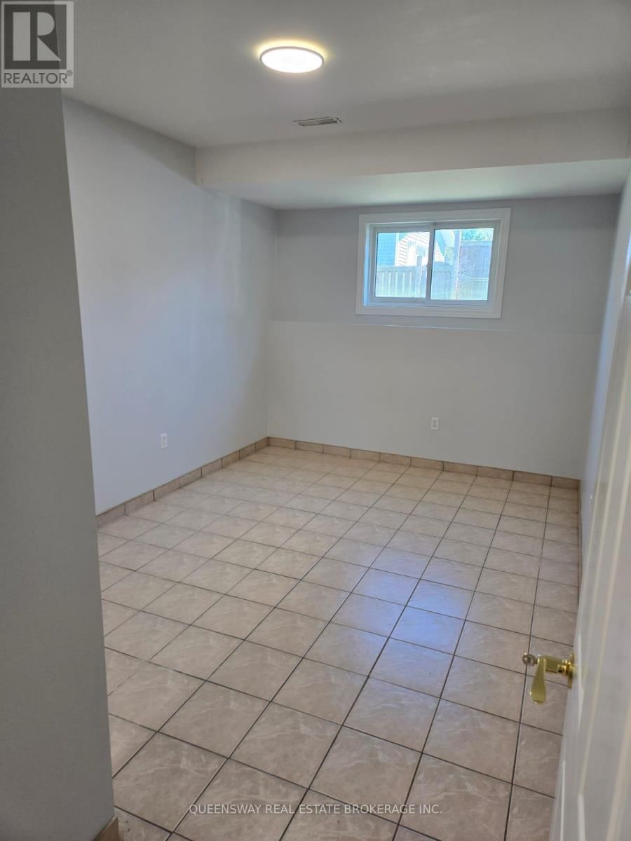63 EDITH STREET Image 18