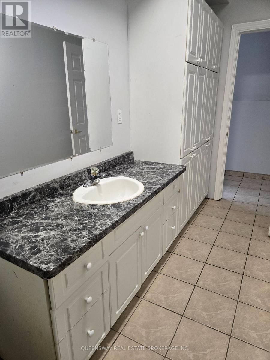 63 EDITH STREET Image 27
