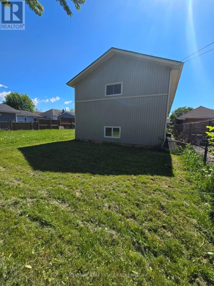 63 EDITH STREET Image 29