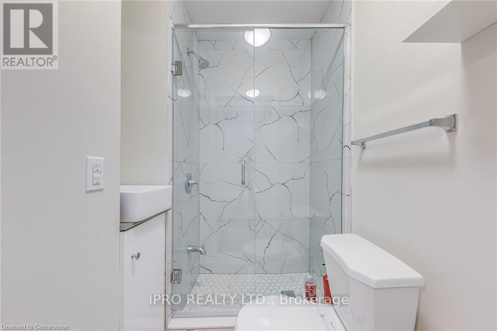 3590 LAKESHORE ROAD Image 36