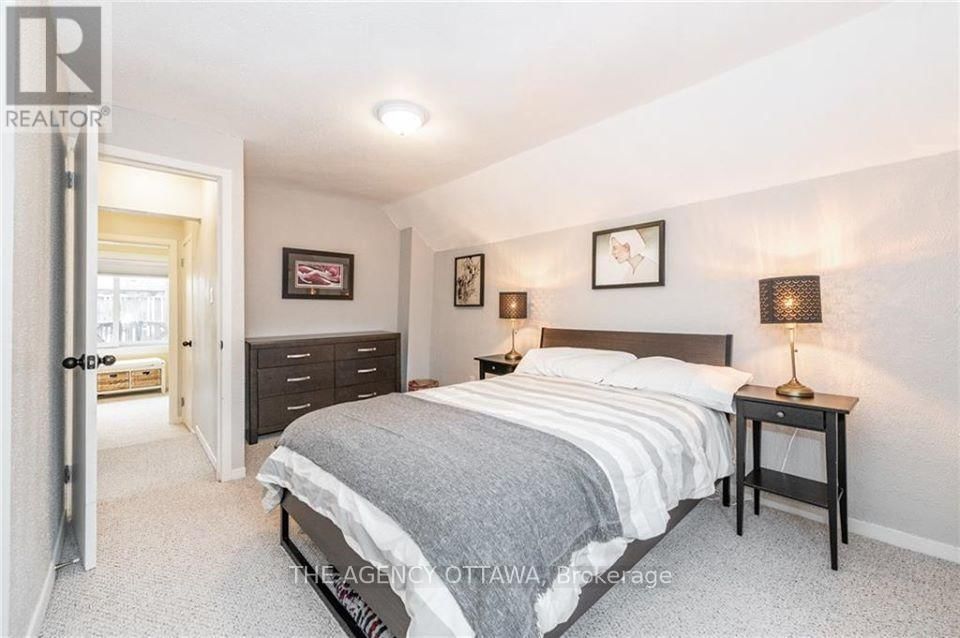 223 CARRUTHERS AVENUE Image 10