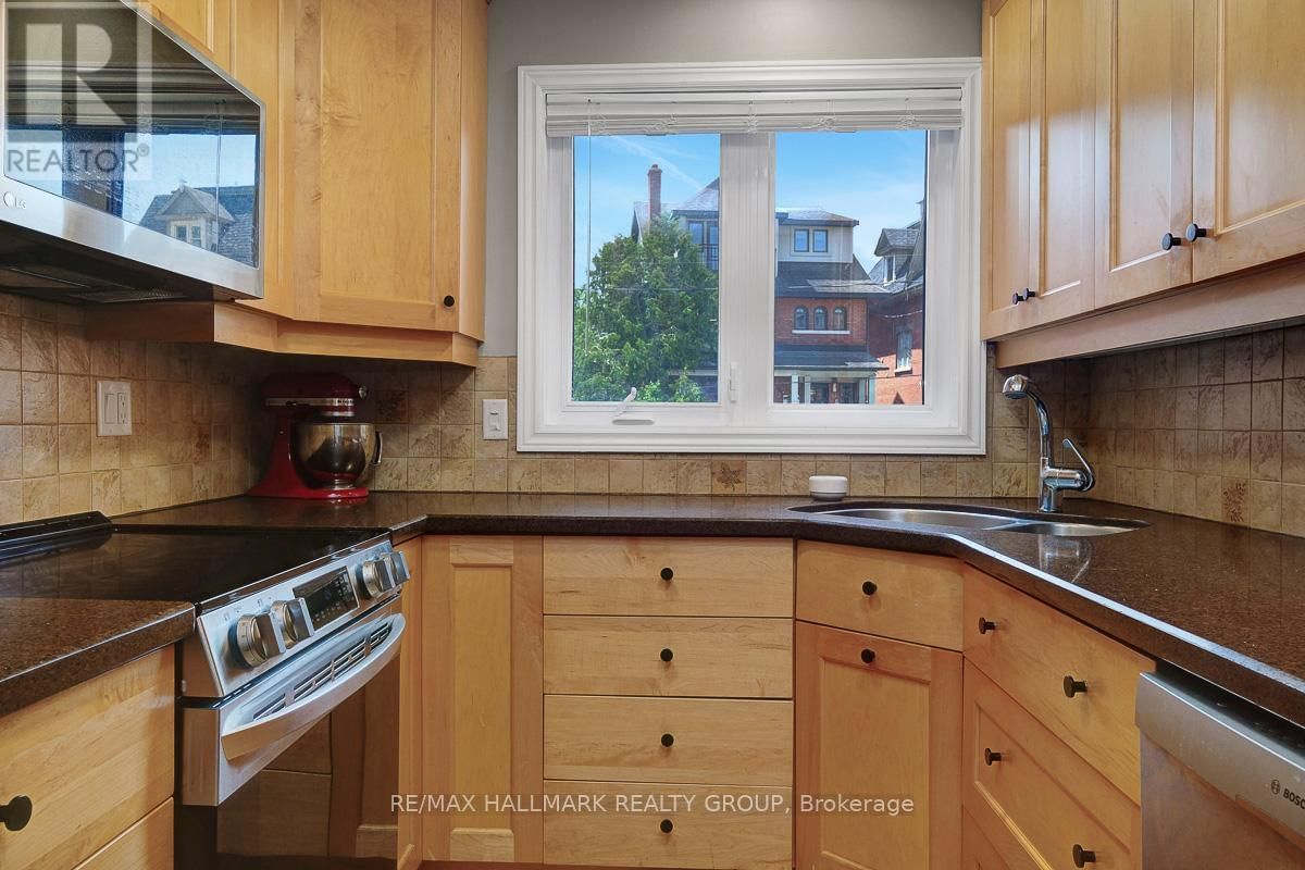 80 QUEEN ELIZABETH DRIVE Image 13