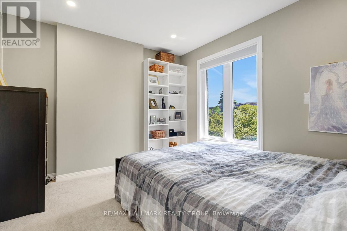 80 QUEEN ELIZABETH DRIVE Image 25