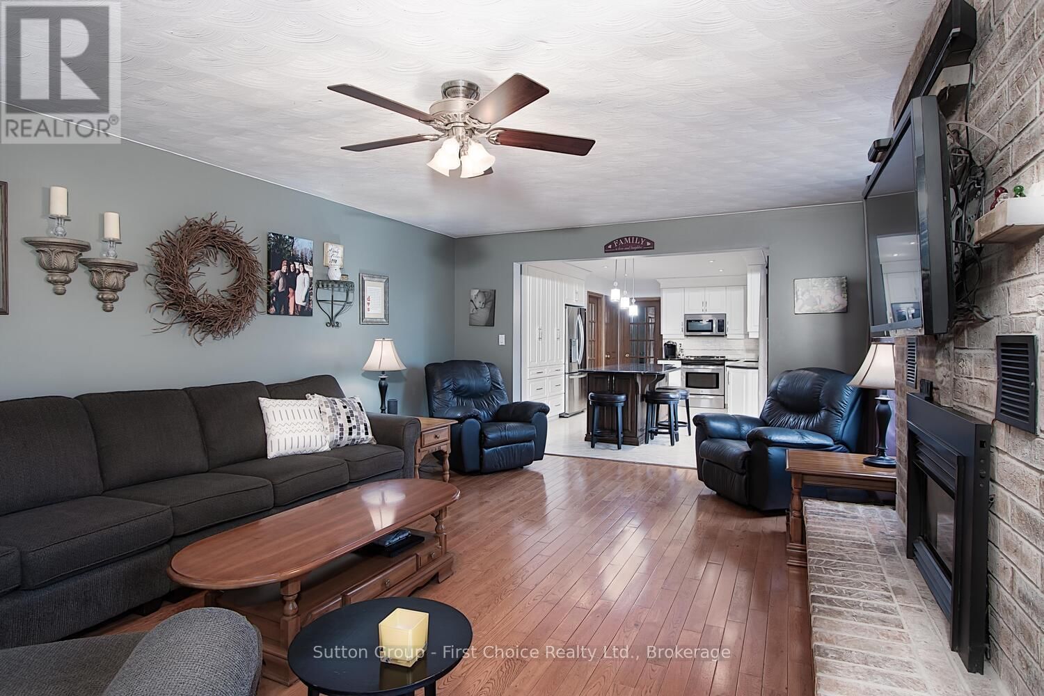 4005 FREDERICK STREET Image 17