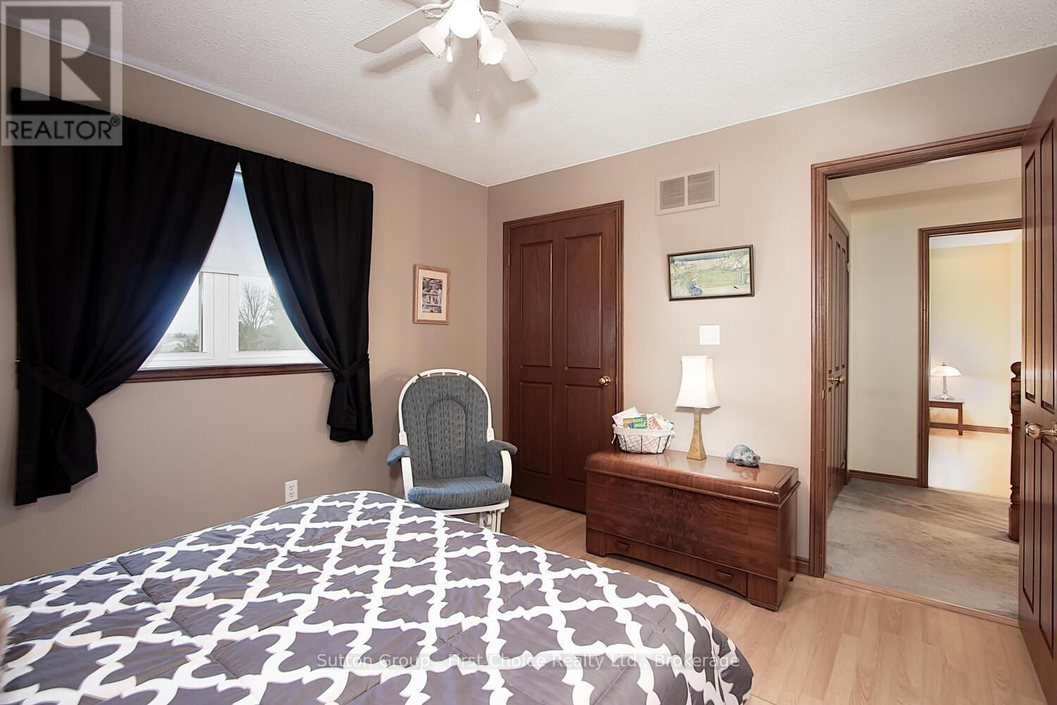 4005 FREDERICK STREET Image 27