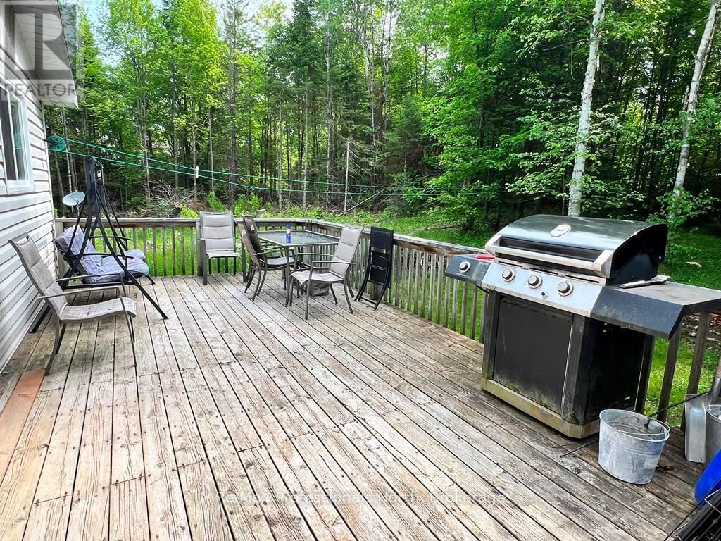 1065 COCKLE CREEK ESTATES ROAD Image 13