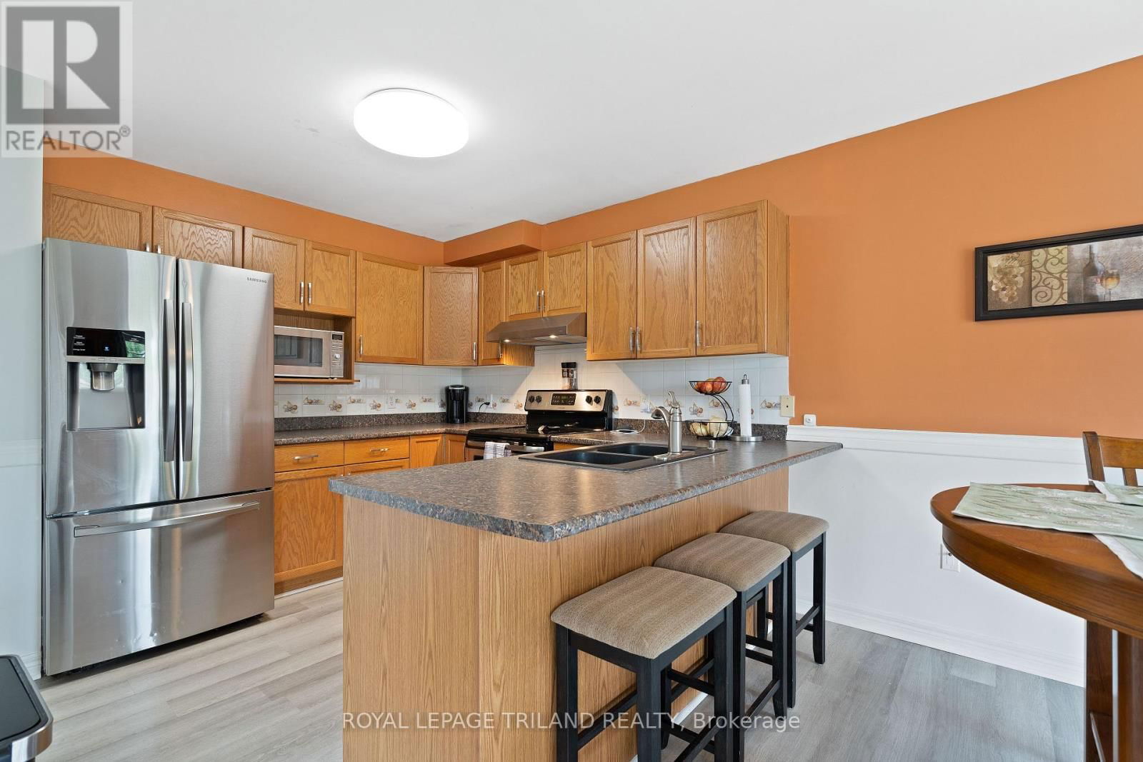 47 CARRIE CRESCENT Image 16