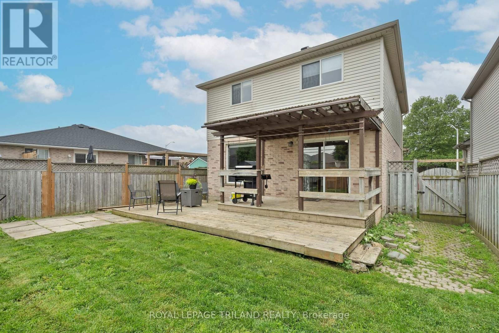47 CARRIE CRESCENT Image 36
