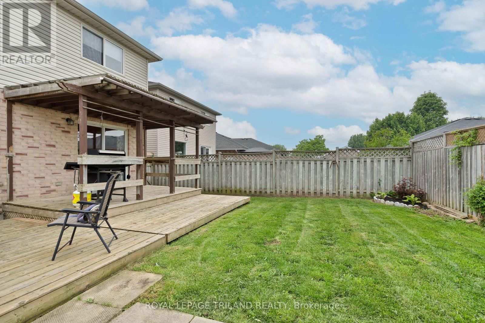 47 CARRIE CRESCENT Image 41