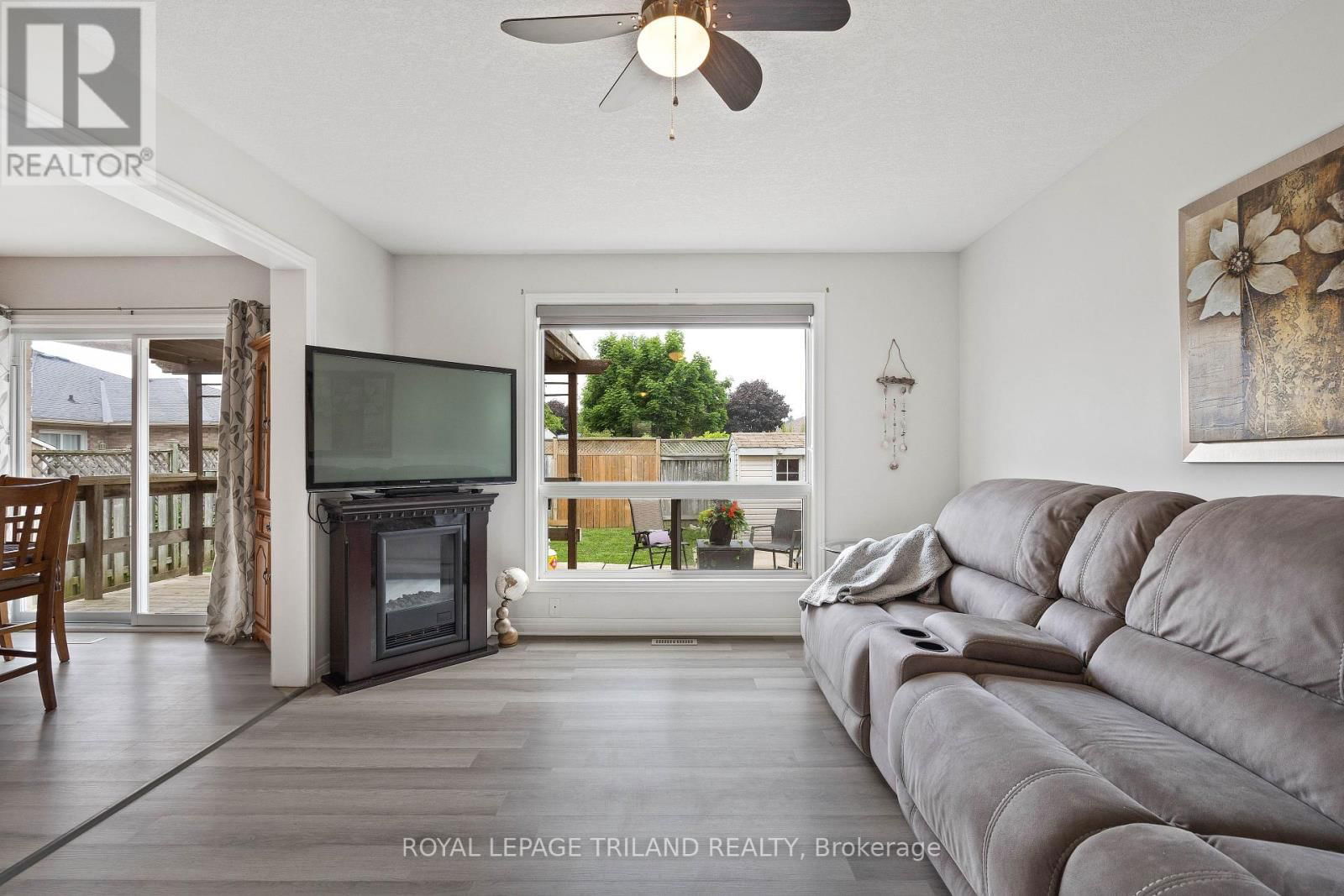 47 CARRIE CRESCENT Image 9