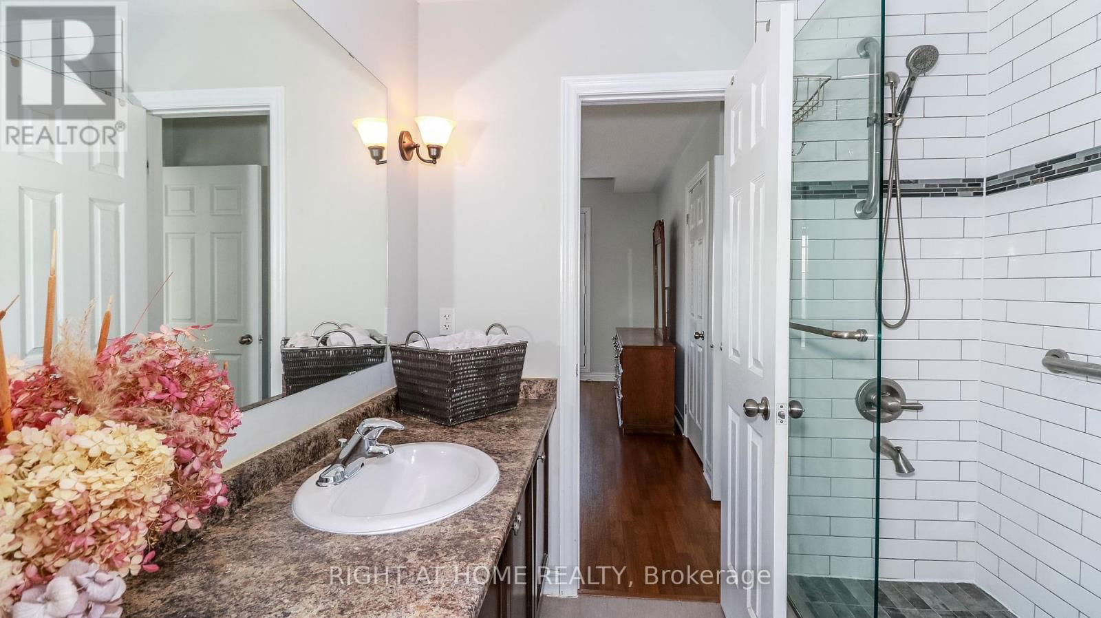 22 MARINA VILLAGE DRIVE Image 44
