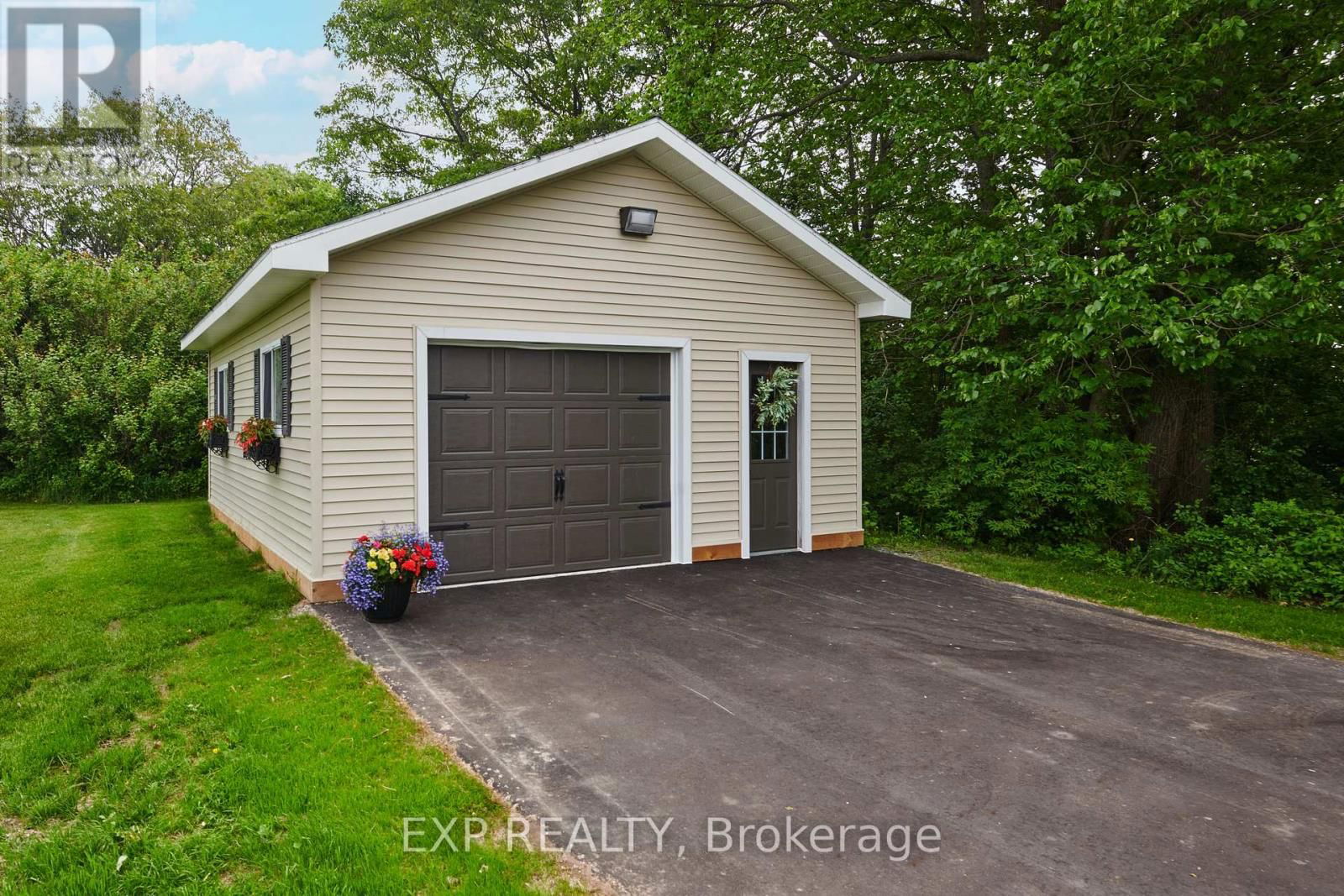 353 FERGUSON ROAD Image 31