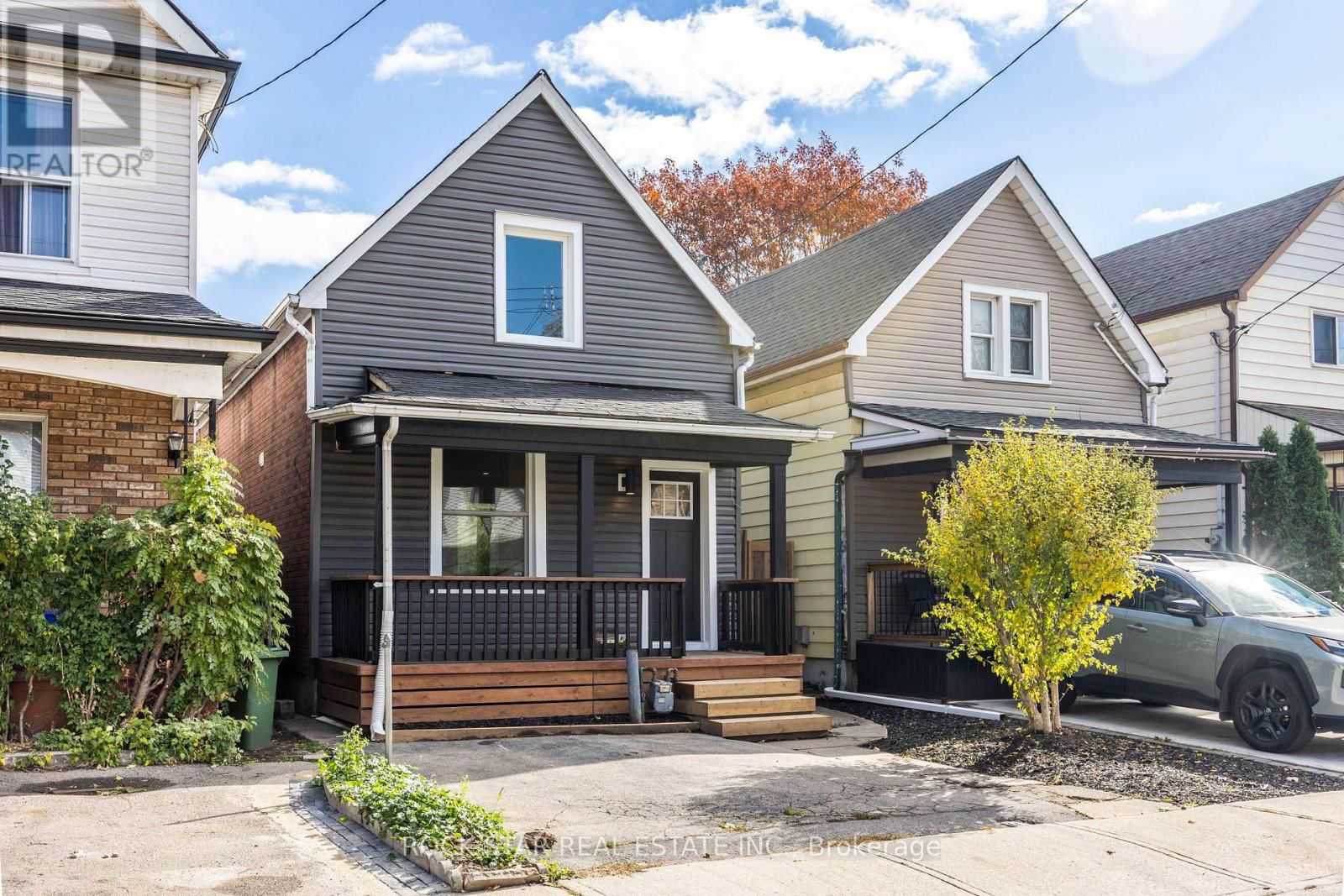 88 CHESTNUT AVENUE Image 1