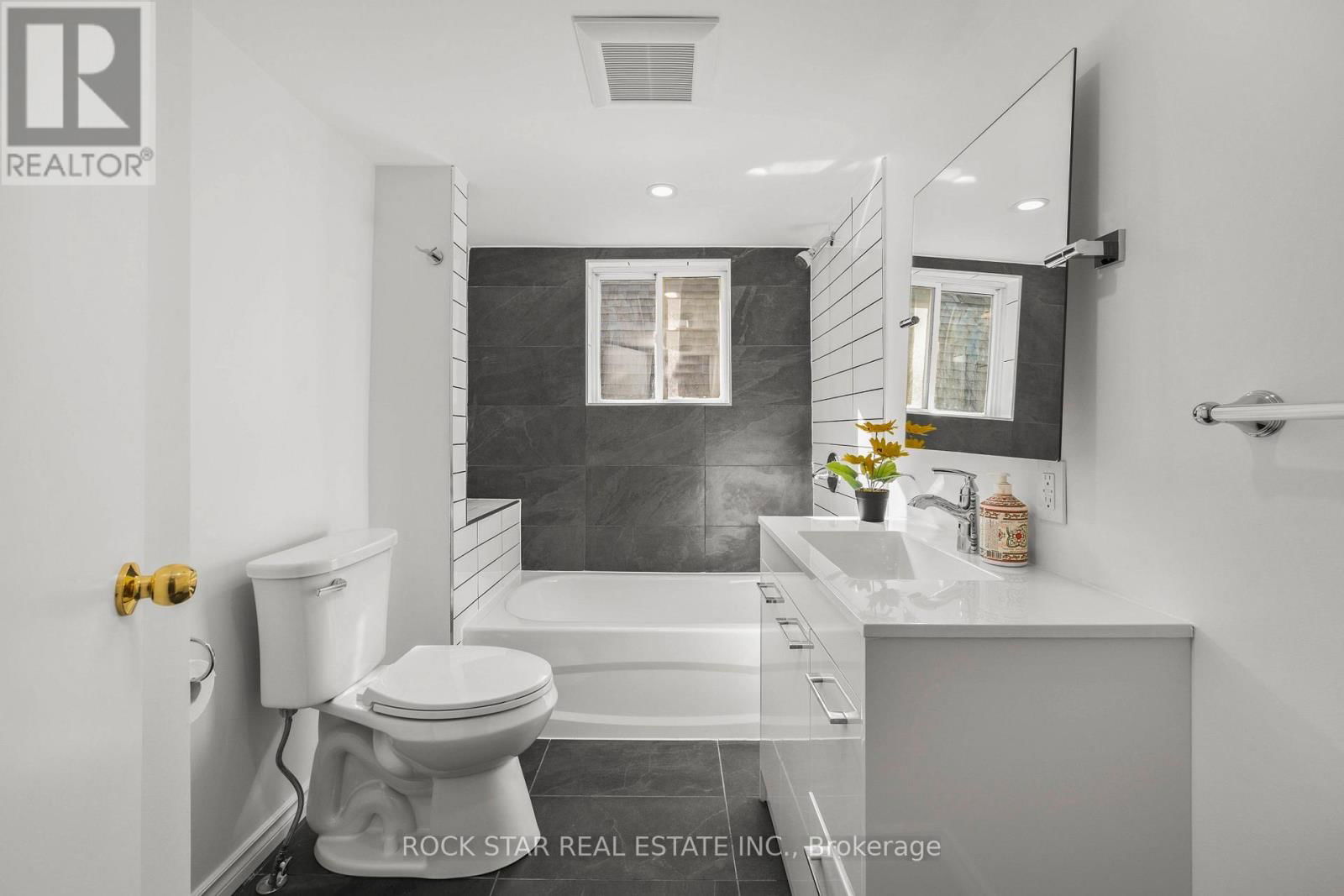 88 CHESTNUT AVENUE Image 12
