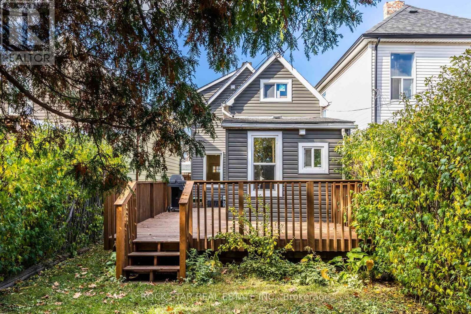 88 CHESTNUT AVENUE Image 23