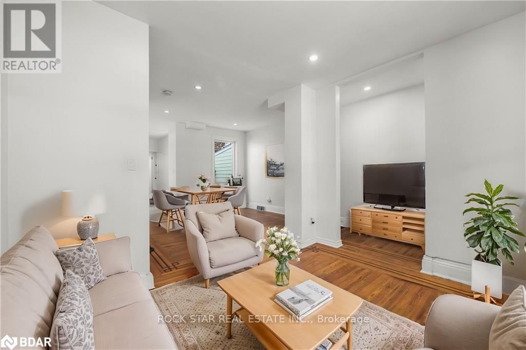 88 CHESTNUT AVENUE Image 4