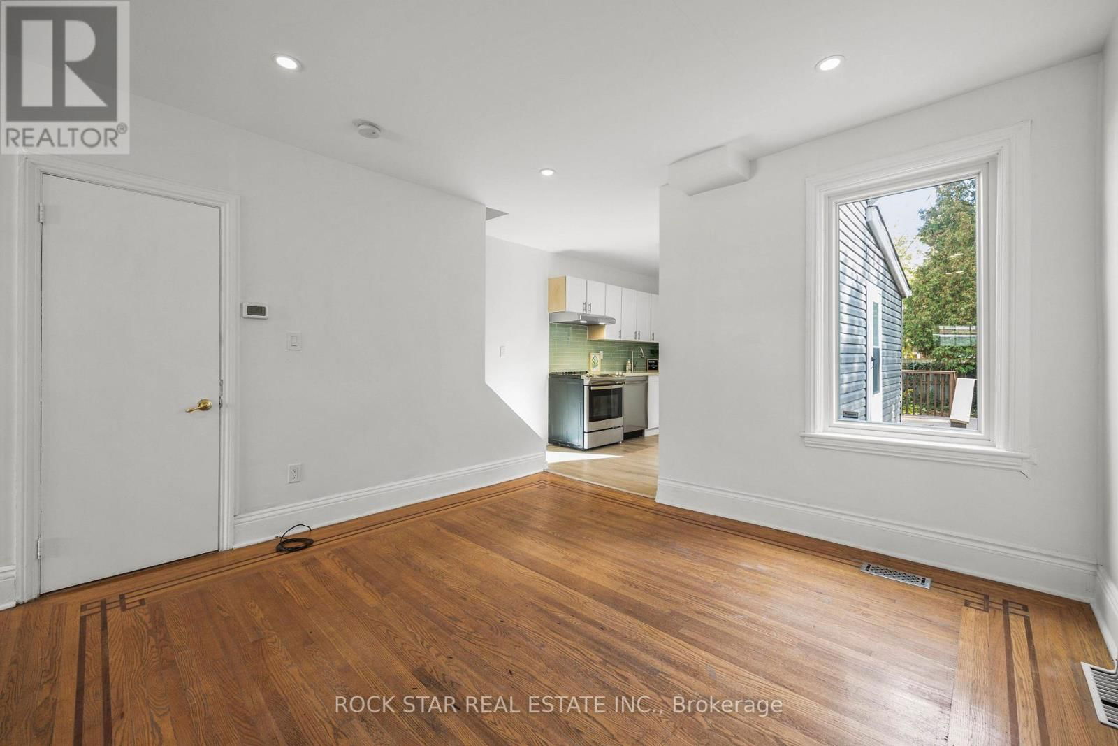 88 CHESTNUT AVENUE Image 6