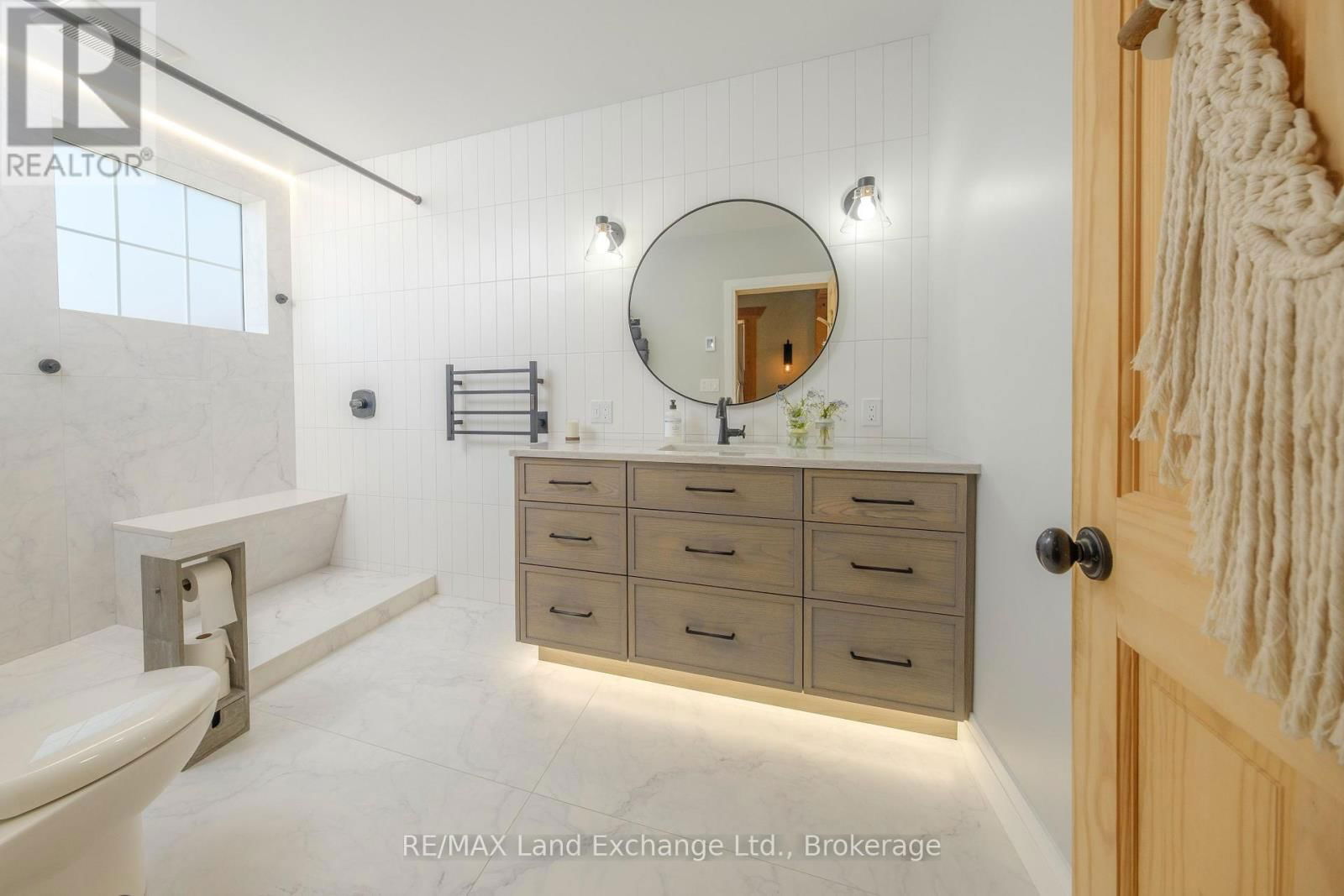 511 HAVELOCK STREET Image 10