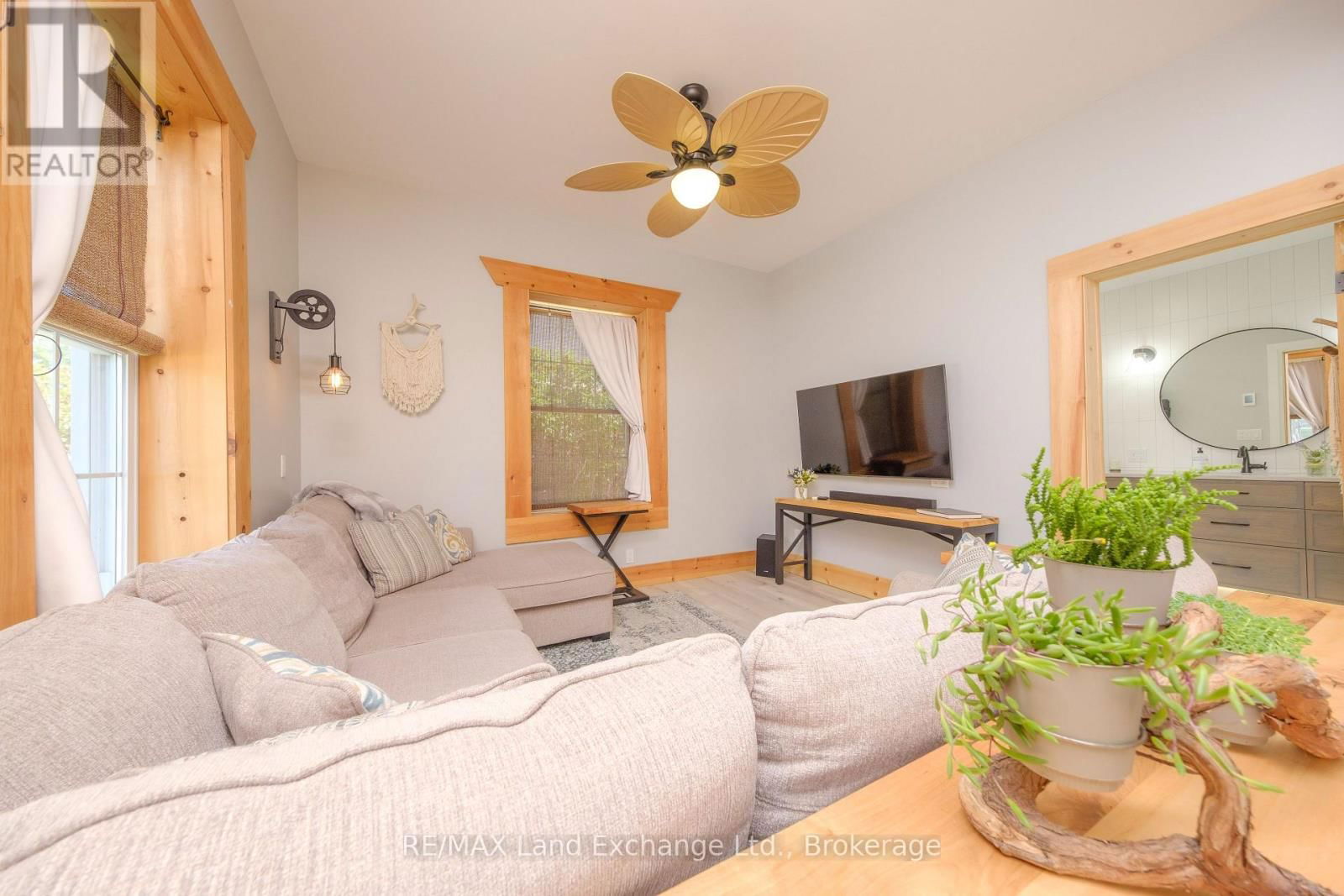 511 HAVELOCK STREET Image 14