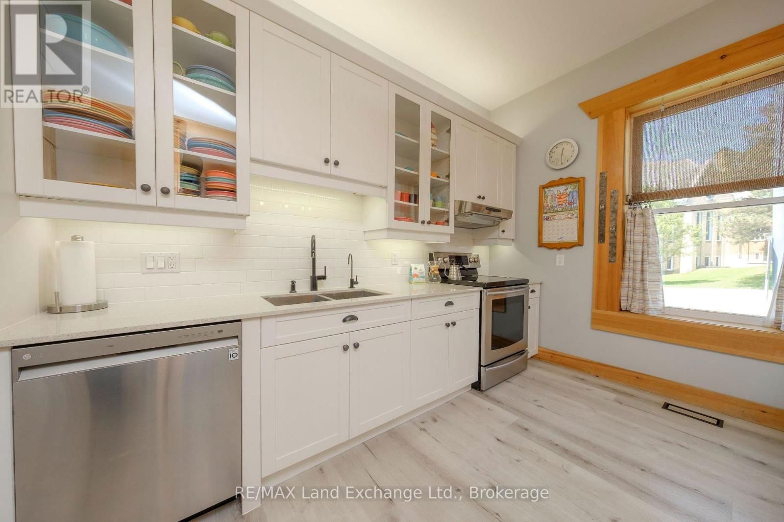 511 HAVELOCK STREET Image 18