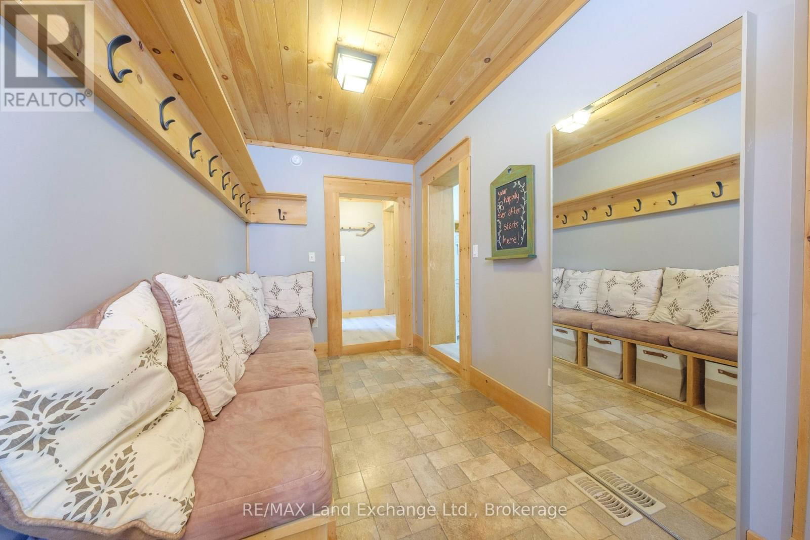 511 HAVELOCK STREET Image 7