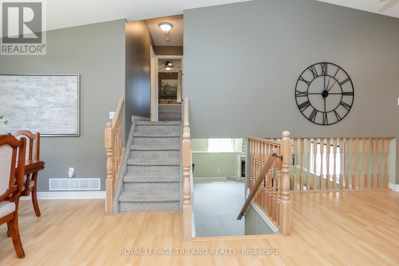20 LINDEN LANE Image 13
