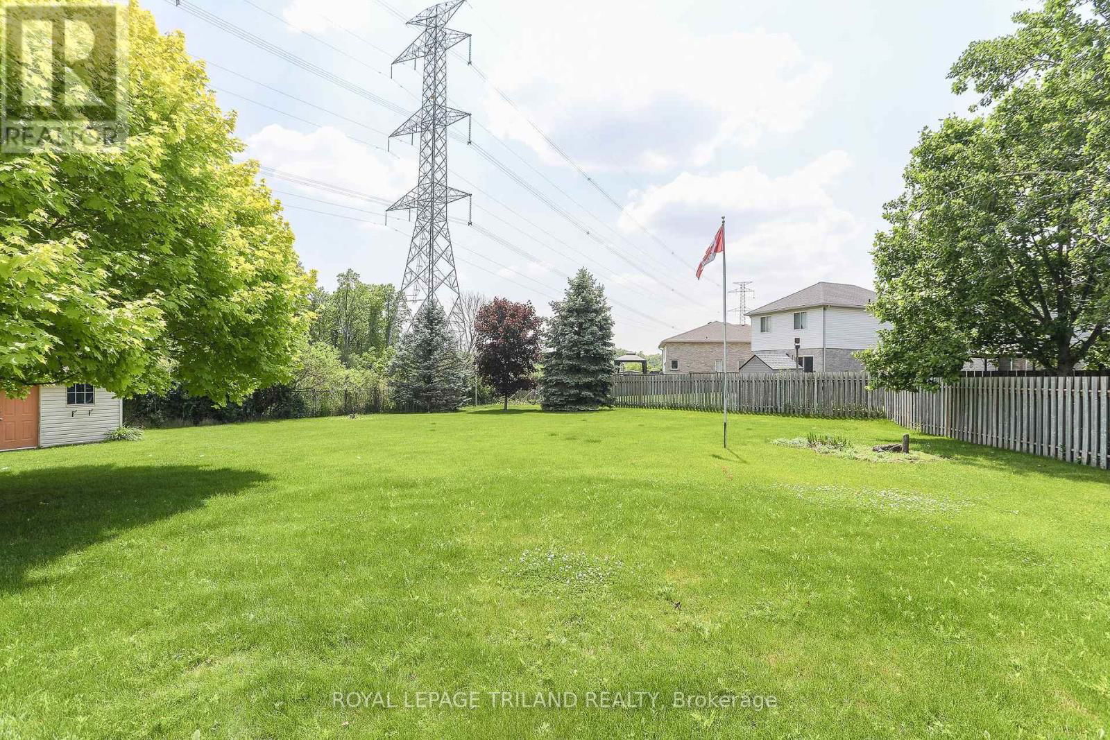 20 LINDEN LANE Image 38