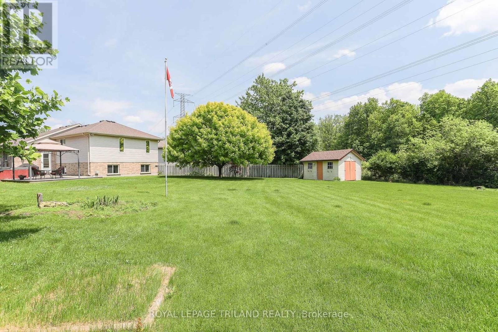20 LINDEN LANE Image 41