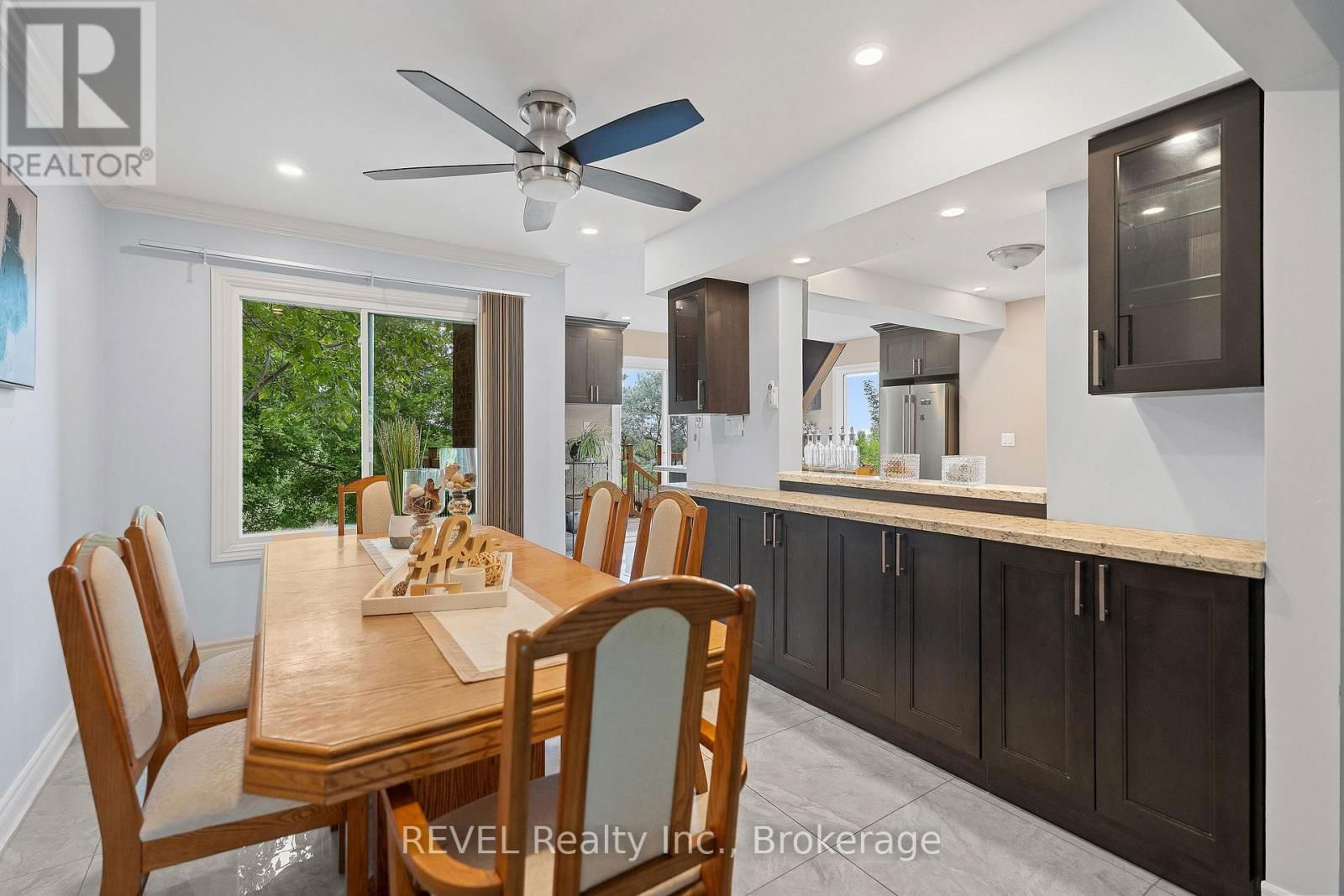 48 BARBICAN TRAIL Image 21