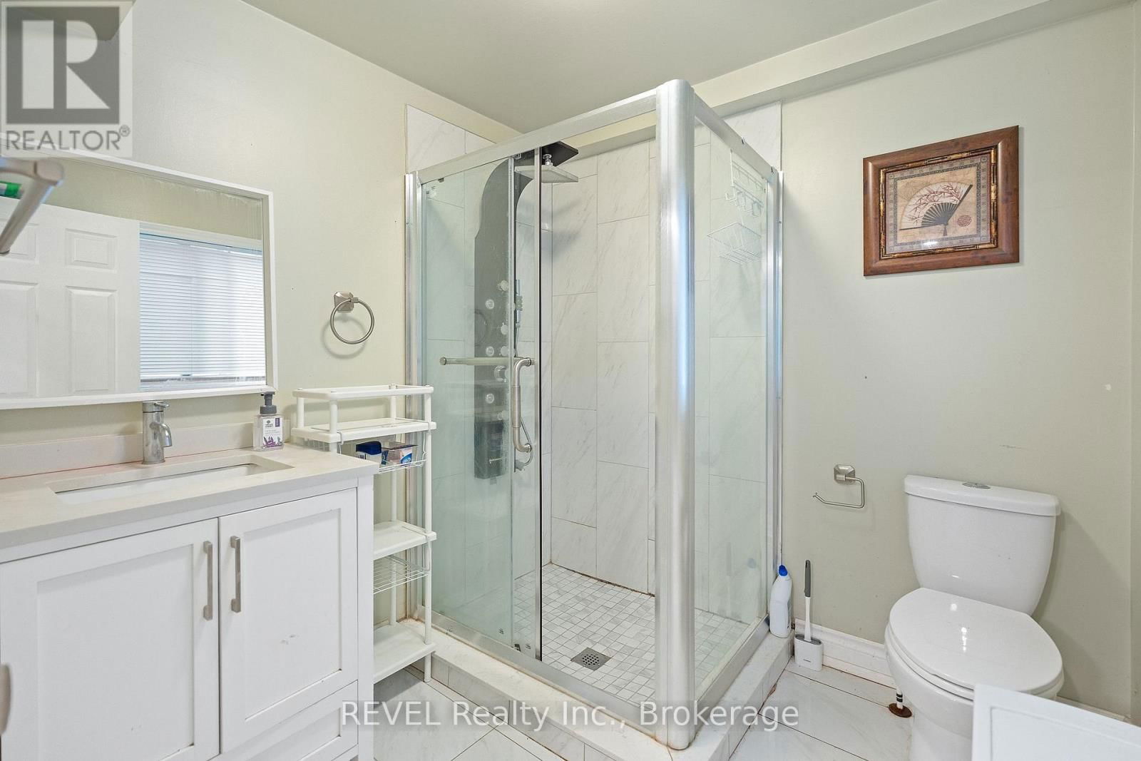 48 BARBICAN TRAIL Image 36