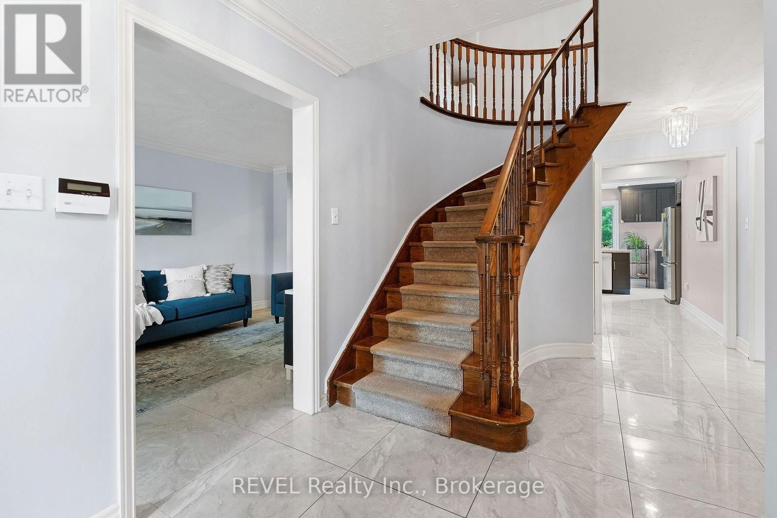 48 BARBICAN TRAIL Image 6