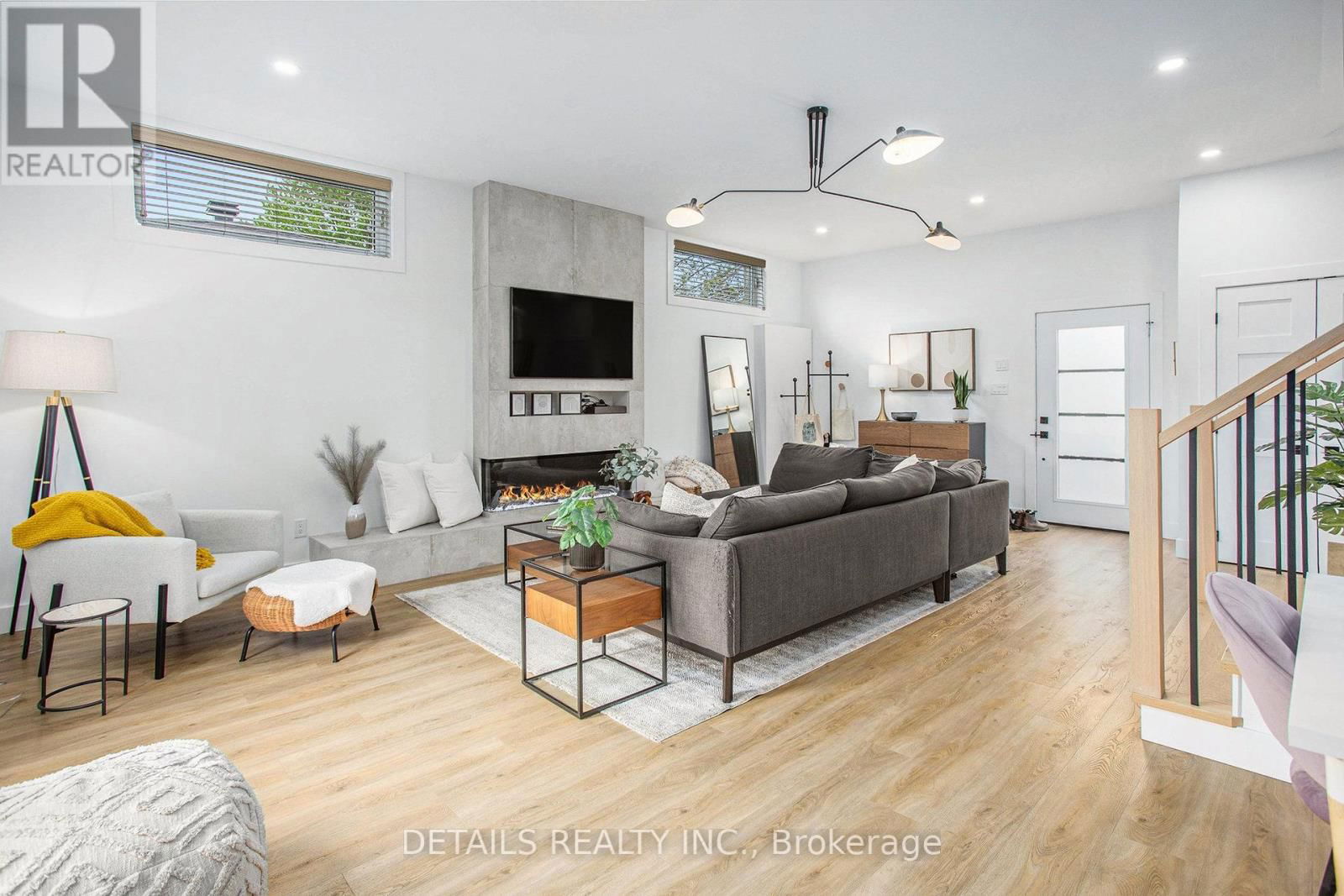 1575 MAXIME STREET Image 13