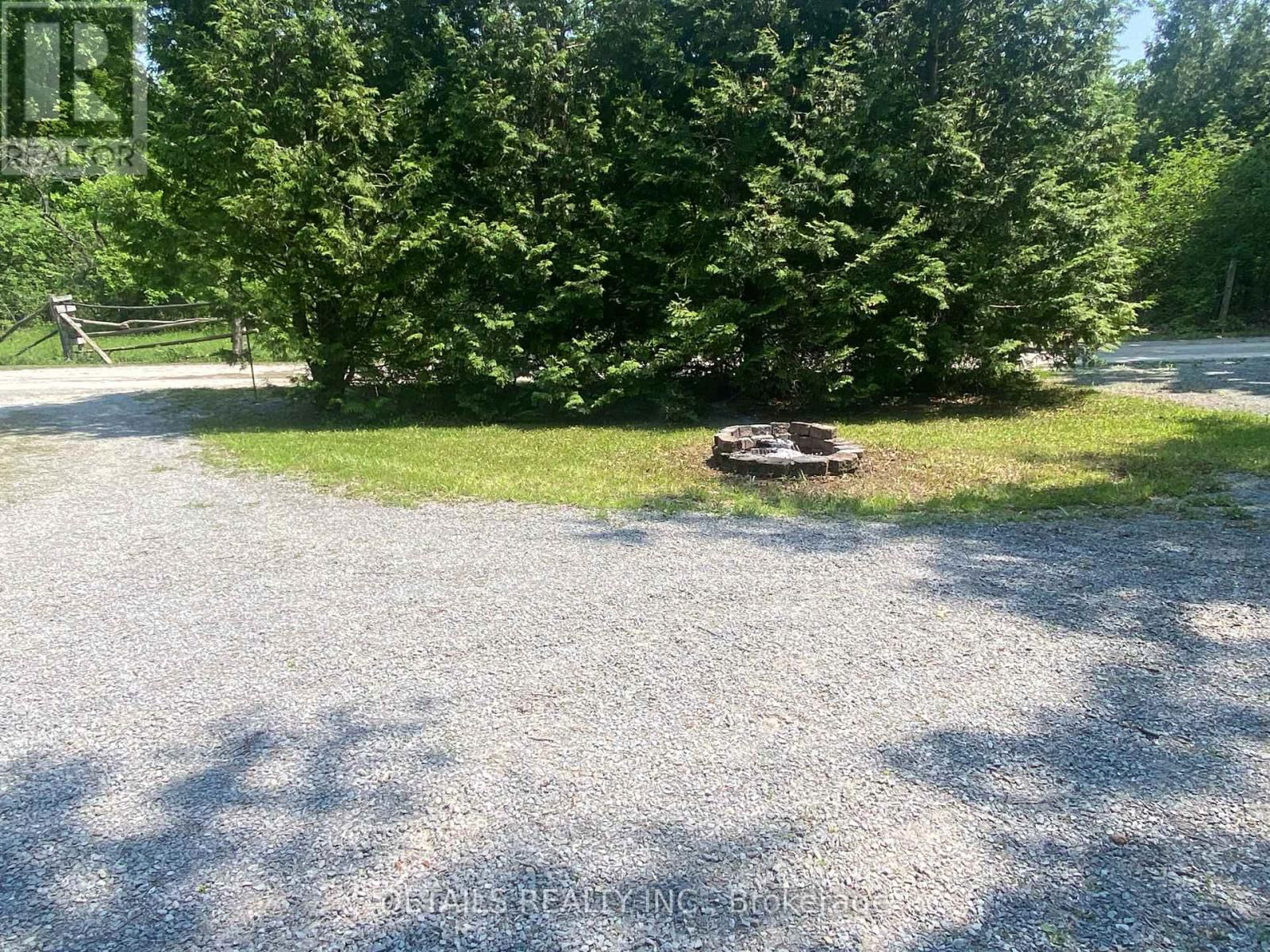 63 GORDON COURT Image 31