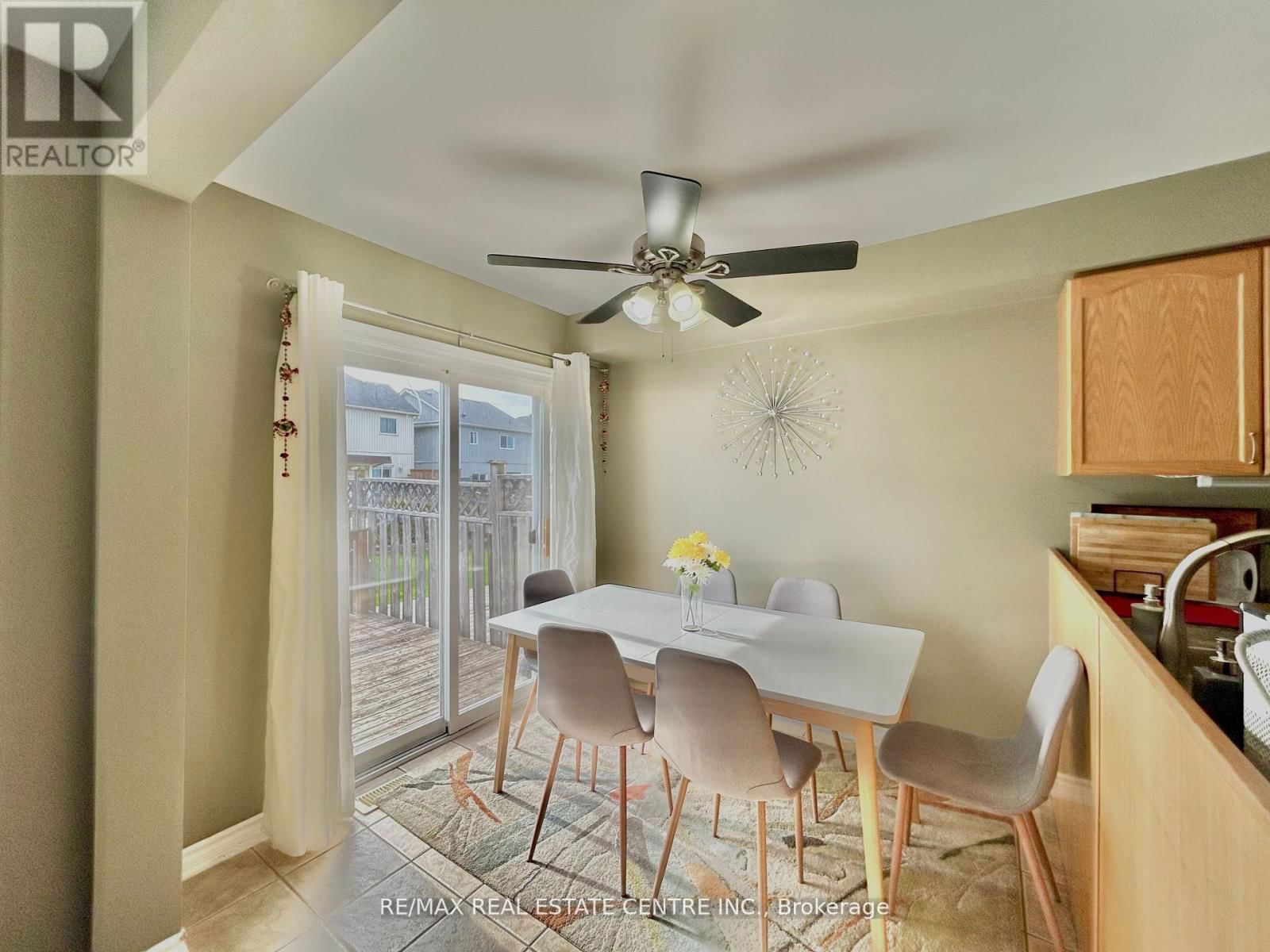 122 MARION STREET Image 11