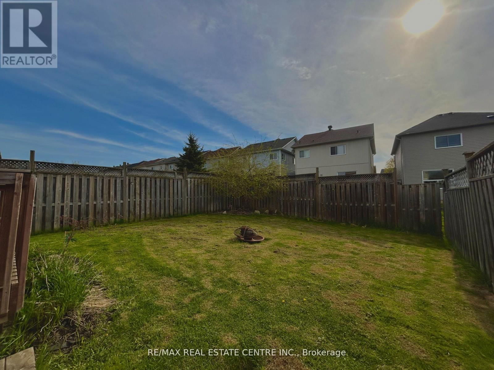 122 MARION STREET Image 31