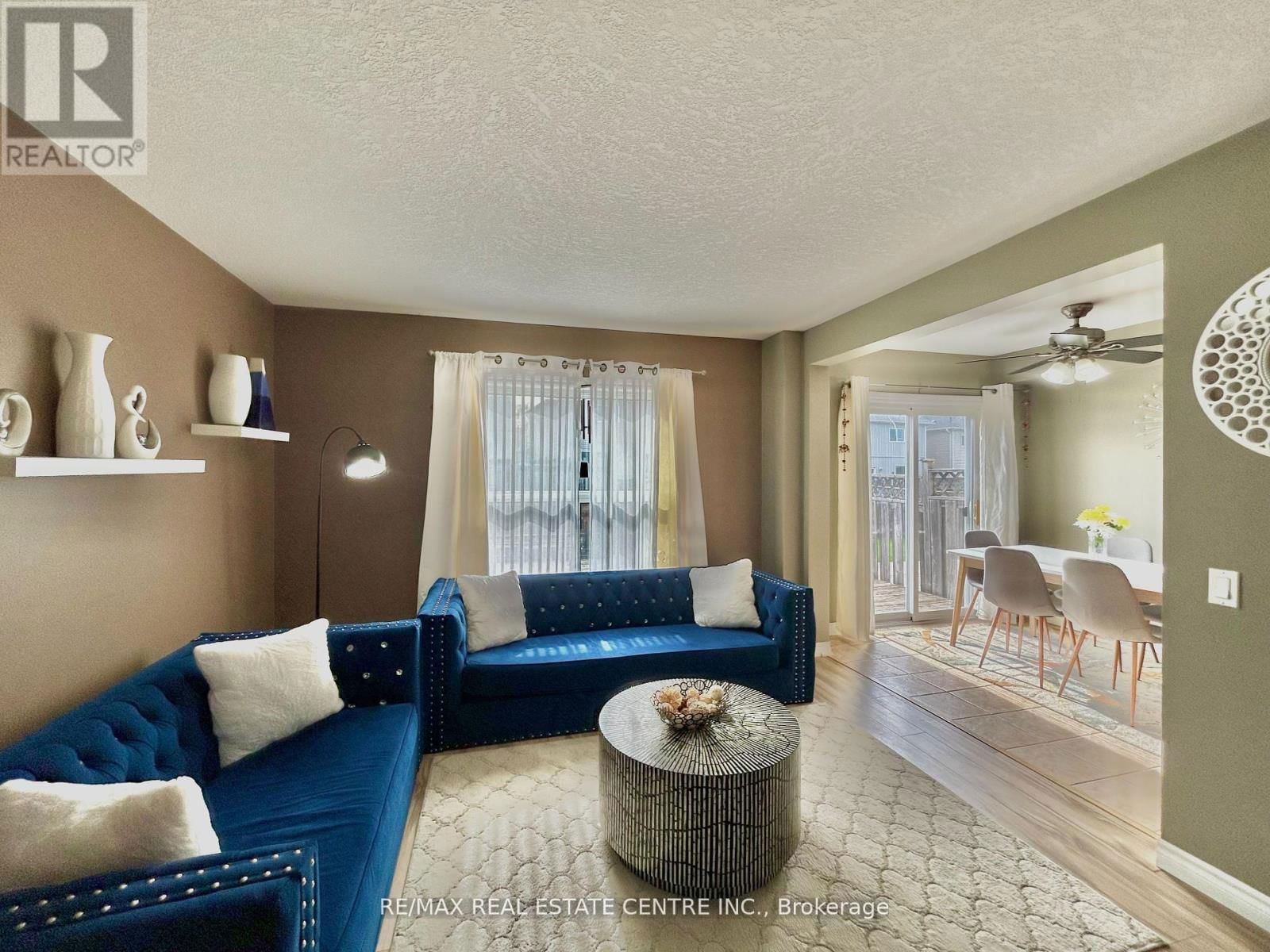 122 MARION STREET Image 8