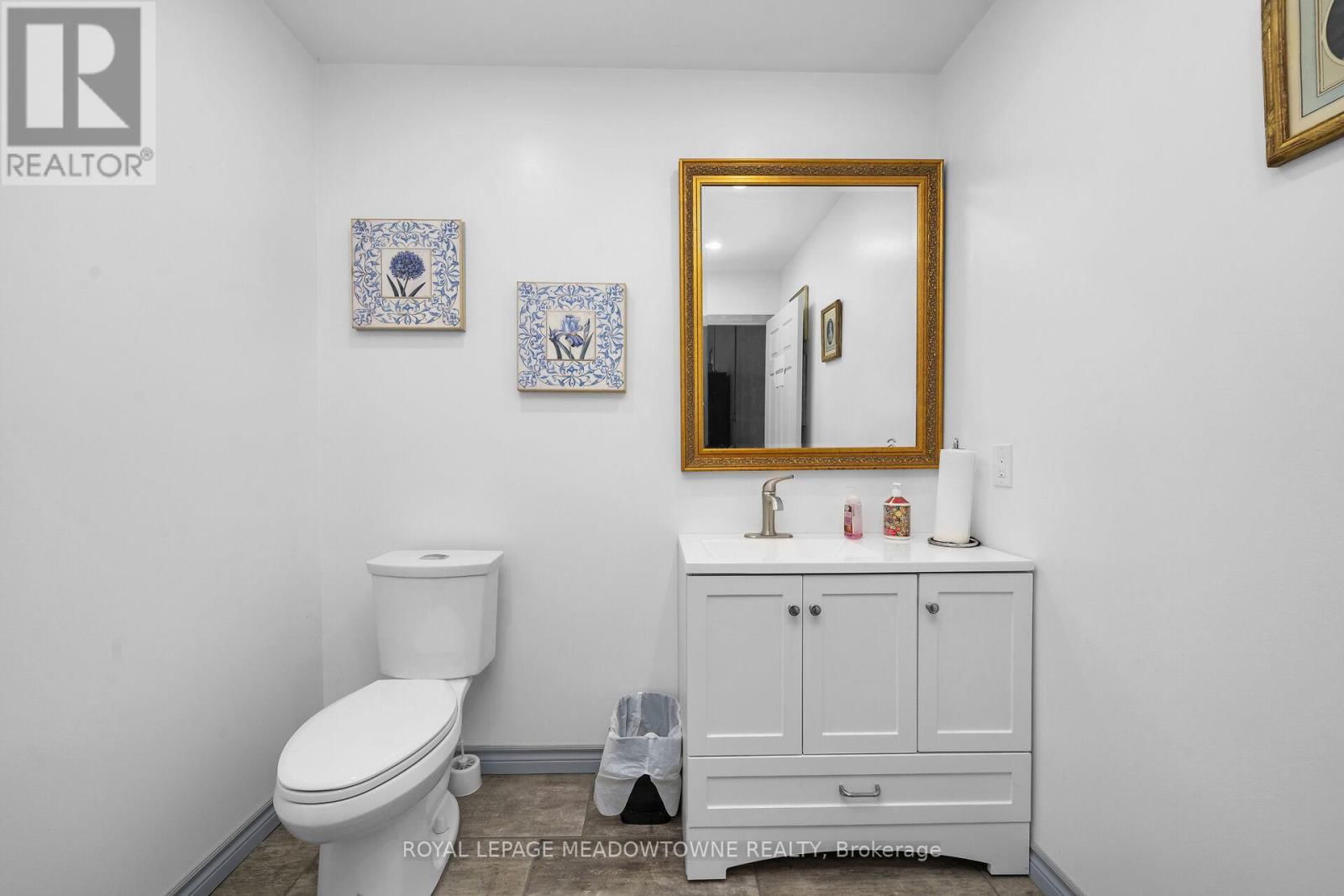 1453 MILBUROUGH LINE Image 21