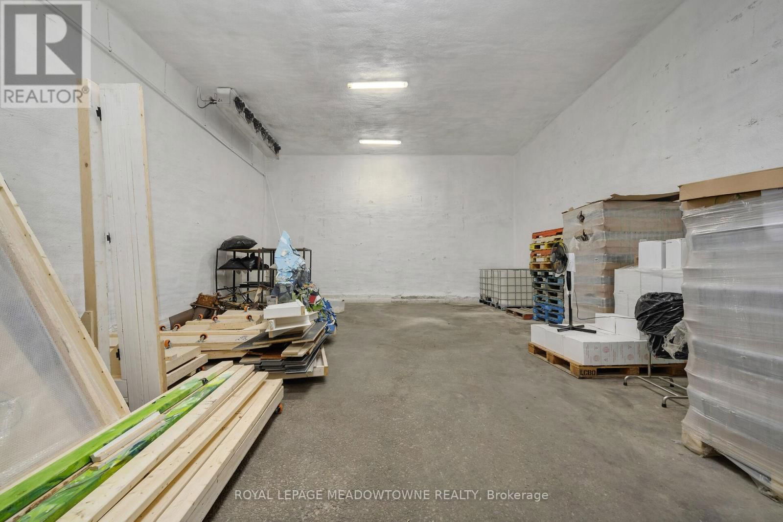 1453 MILBUROUGH LINE Image 27