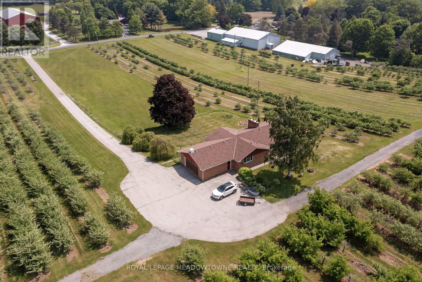 1453 MILBUROUGH LINE Image 5
