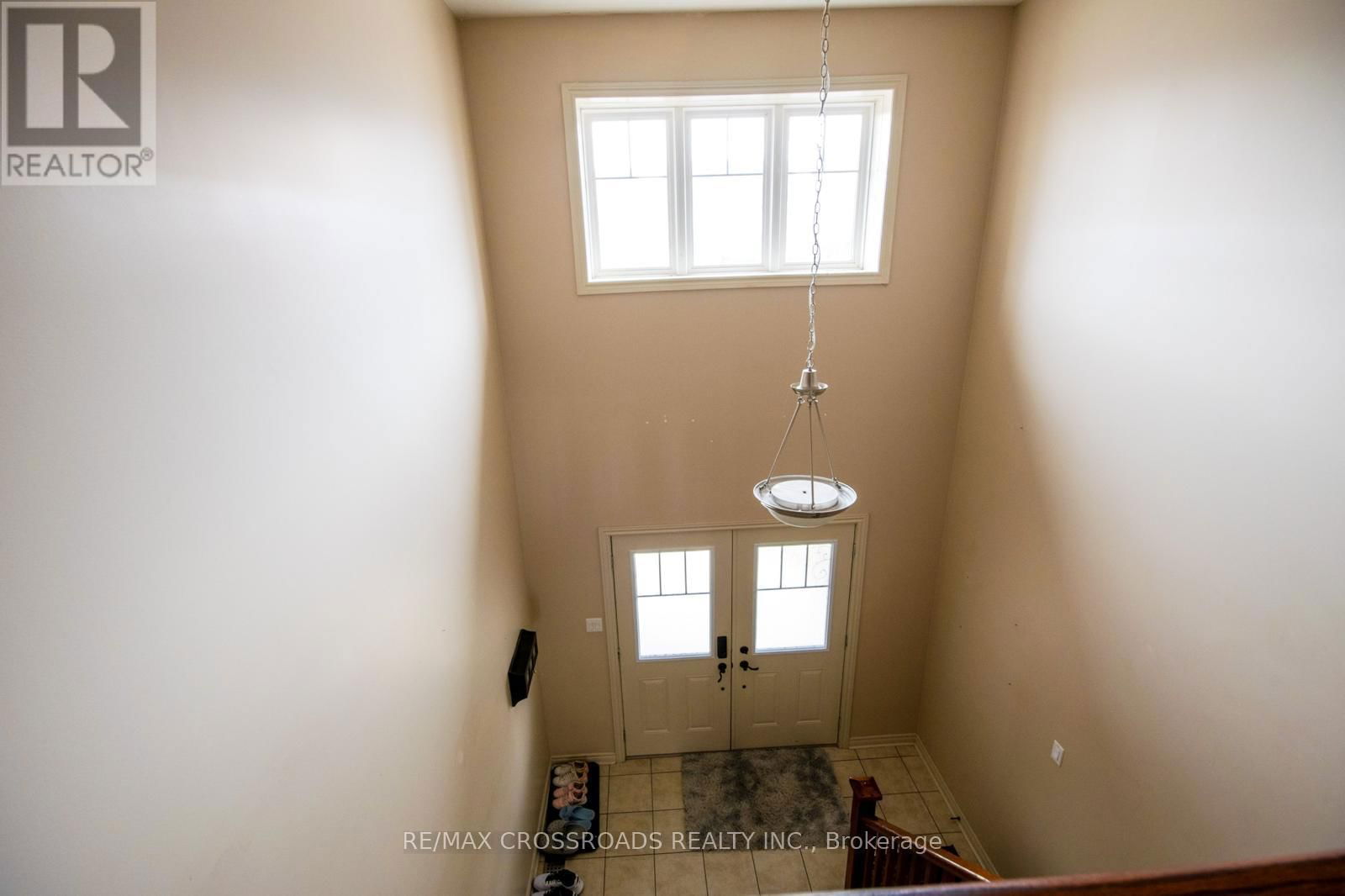 518 ISAIAH CRESCENT Image 10