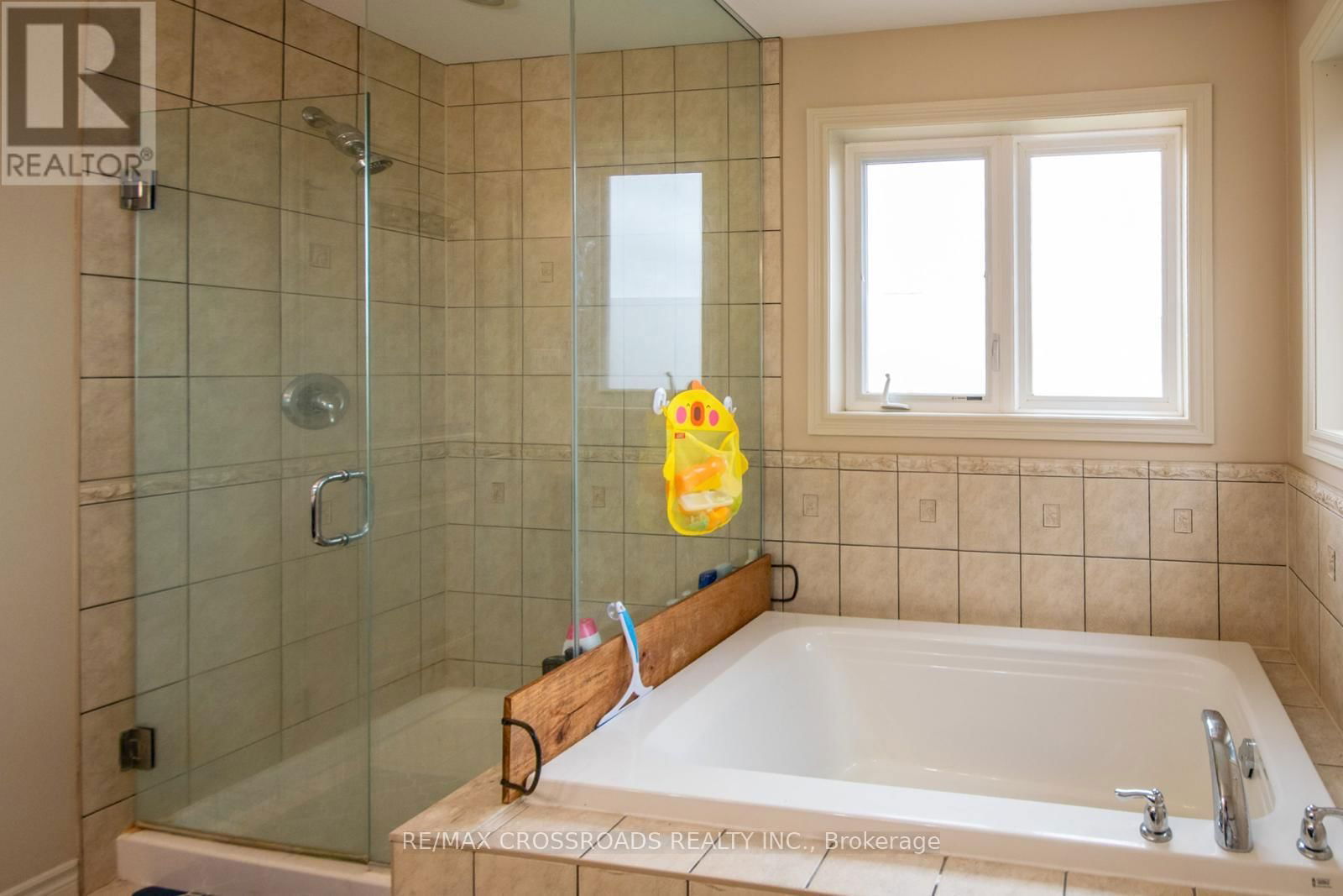 518 ISAIAH CRESCENT Image 14