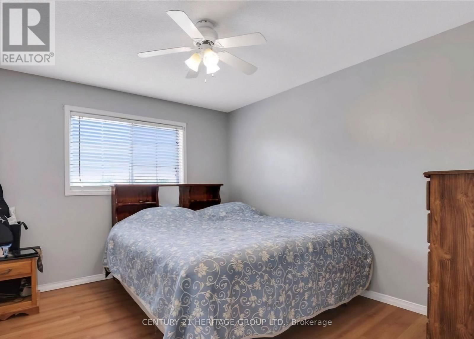 285 HUNGERFORD STREET Image 8