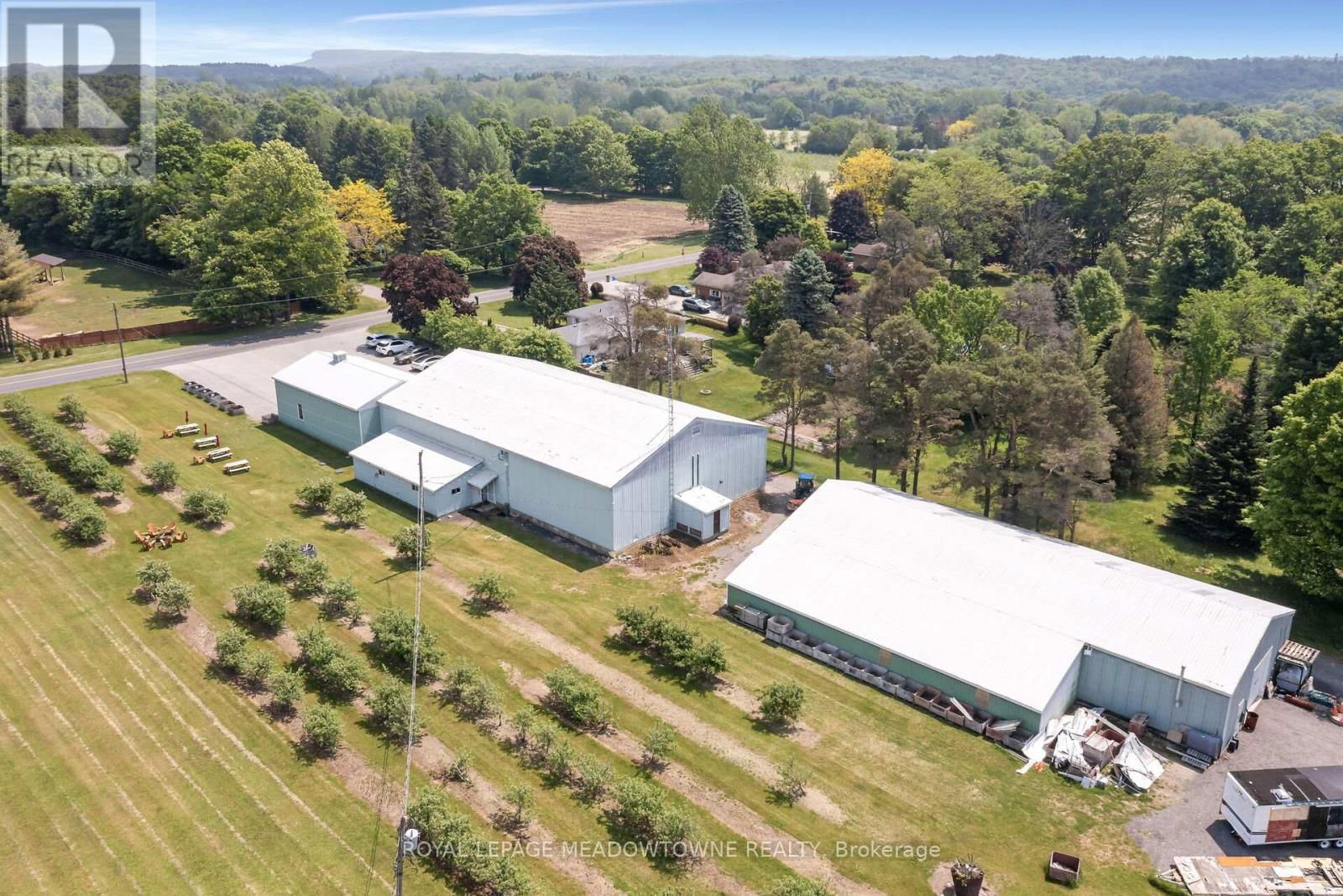 1453 MILBUROUGH LINE Image 17