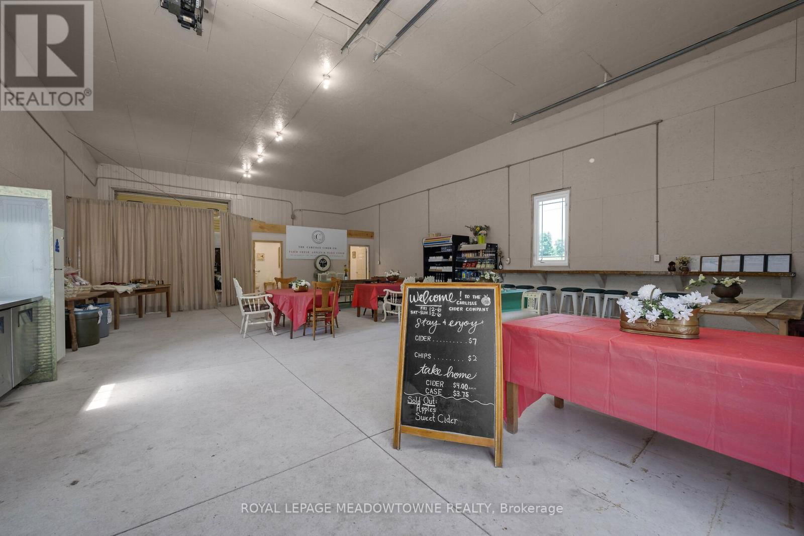 1453 MILBUROUGH LINE Image 27