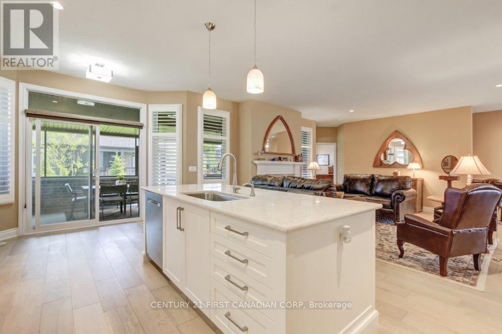 2441 MOE NORMAN WAY Image 16