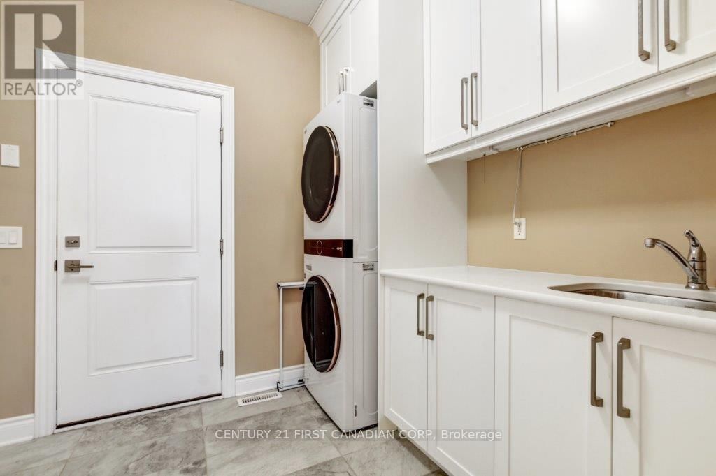 2441 MOE NORMAN WAY Image 18