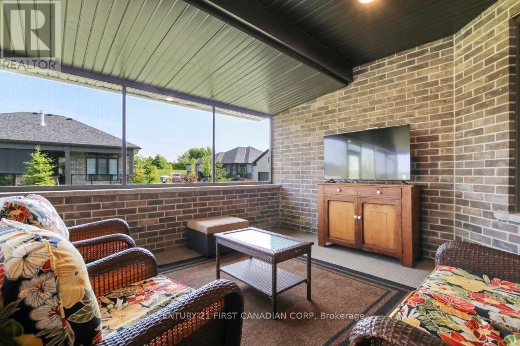 2441 MOE NORMAN WAY Image 27