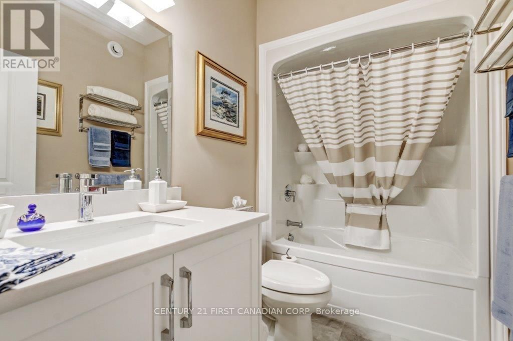 2441 MOE NORMAN WAY Image 8