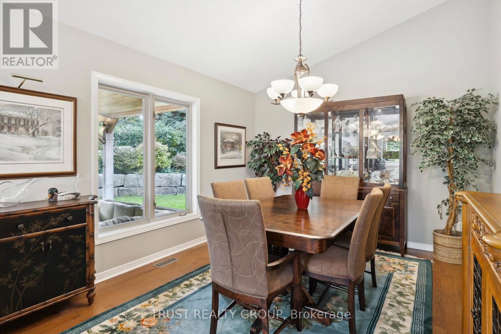 29 TAMARACK COURT Image 18