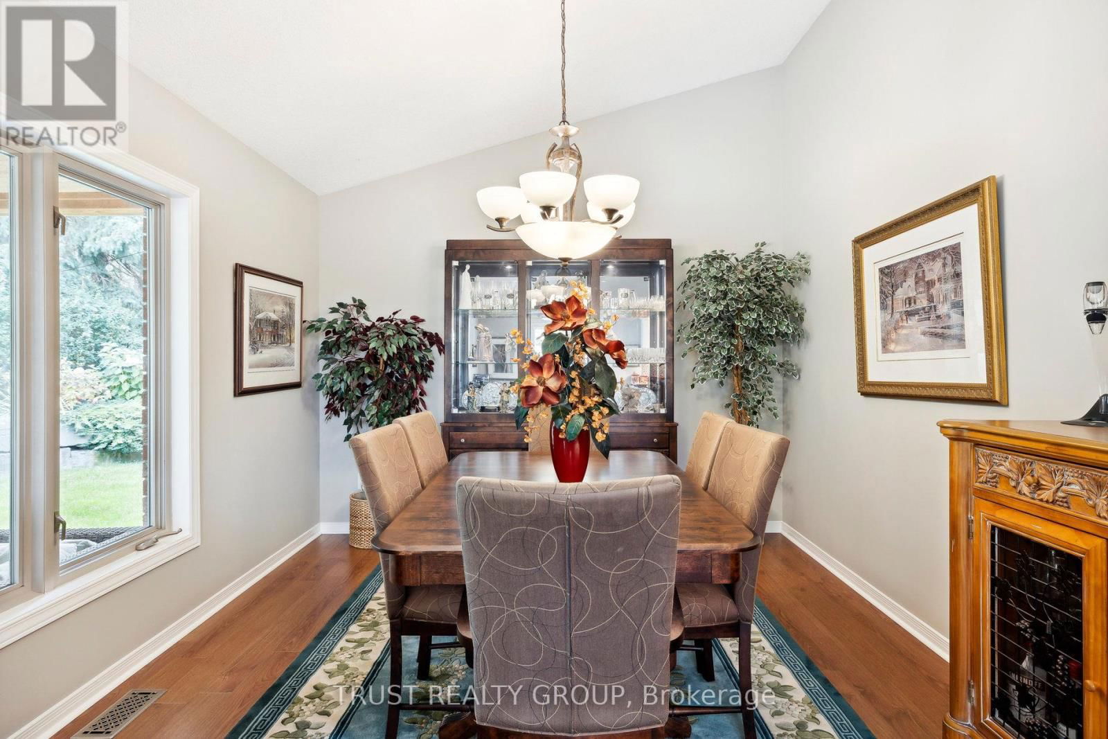 29 TAMARACK COURT Image 19